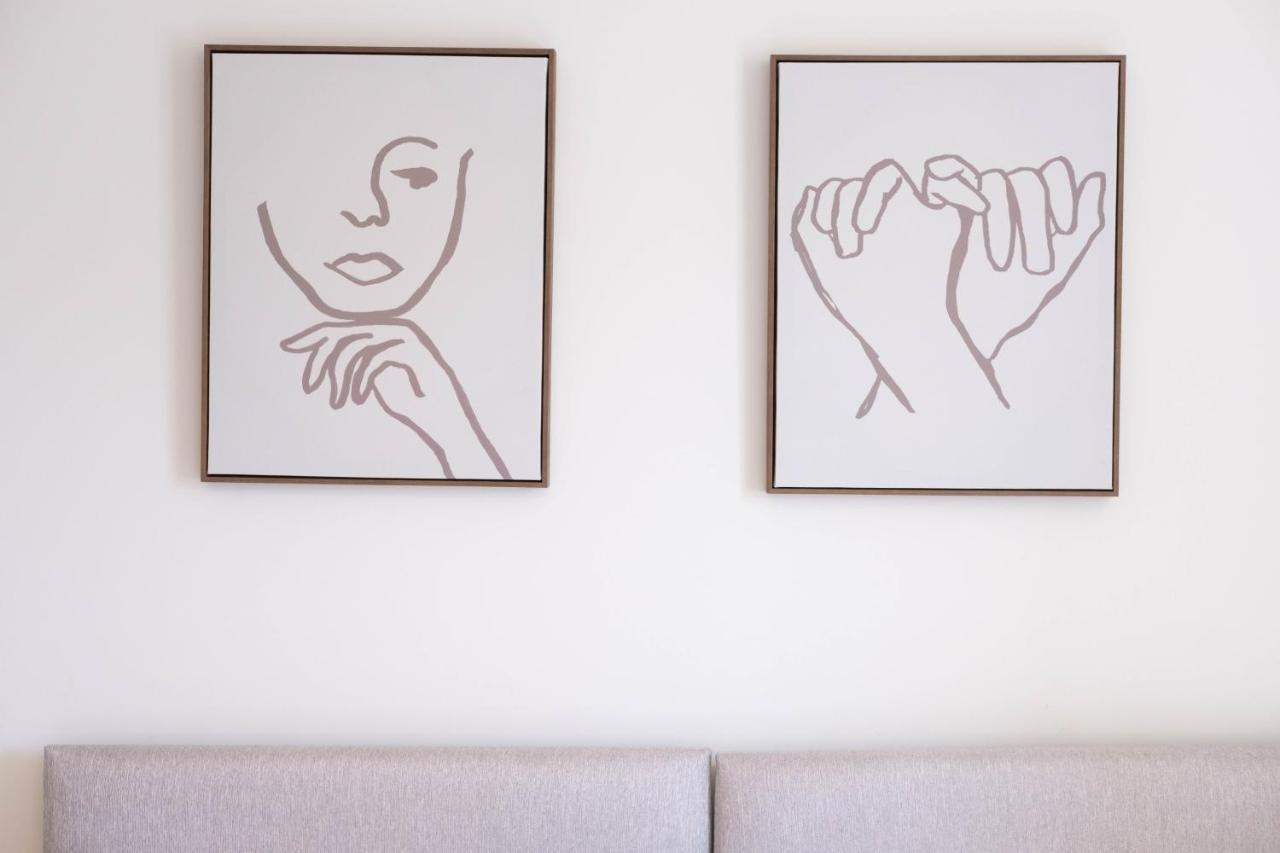 Beautiful And Comfortable Home Away From Home With Free Parking, Fast Wifi And White Crisp Hotel Standard Linen Hosted By Our Home Short Stays Northampton Exterior foto